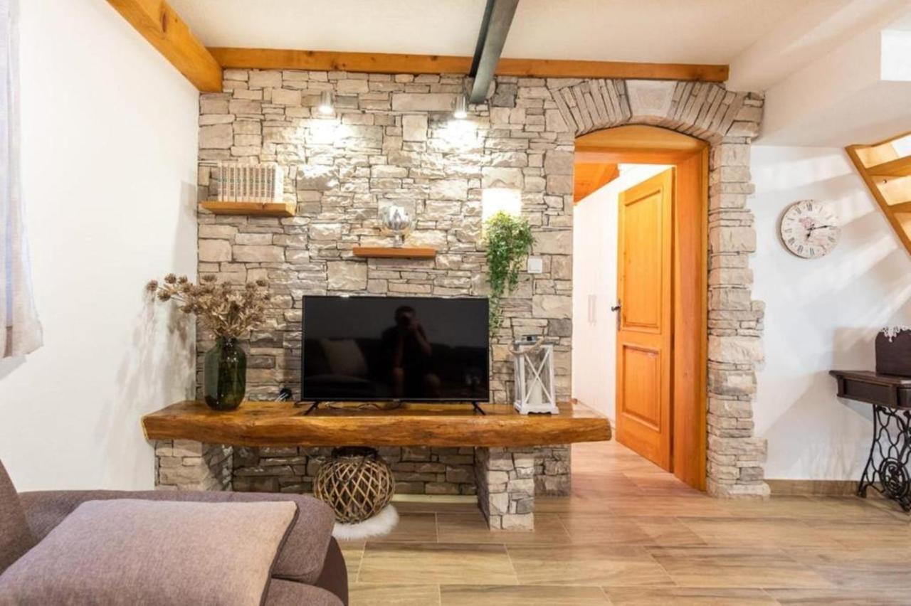 Villa Menalo Neum Eksteriør bilde